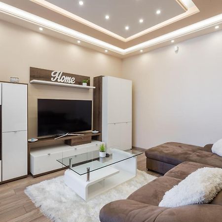 Bpr Pure Nature Designer Suite Budapesta Exterior foto